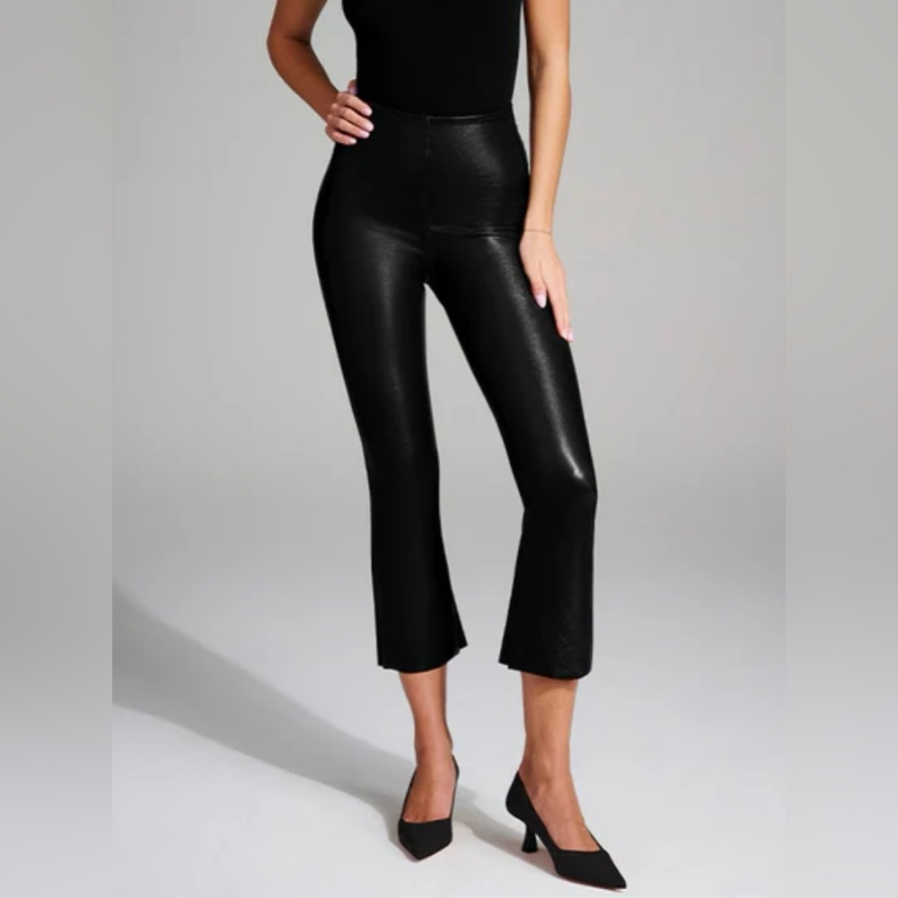 Commando Faux Leather Cropped Flare Legging